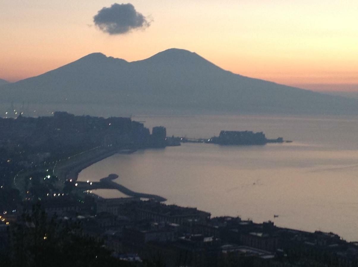 Two Sisters Suites Napoli Eksteriør bilde