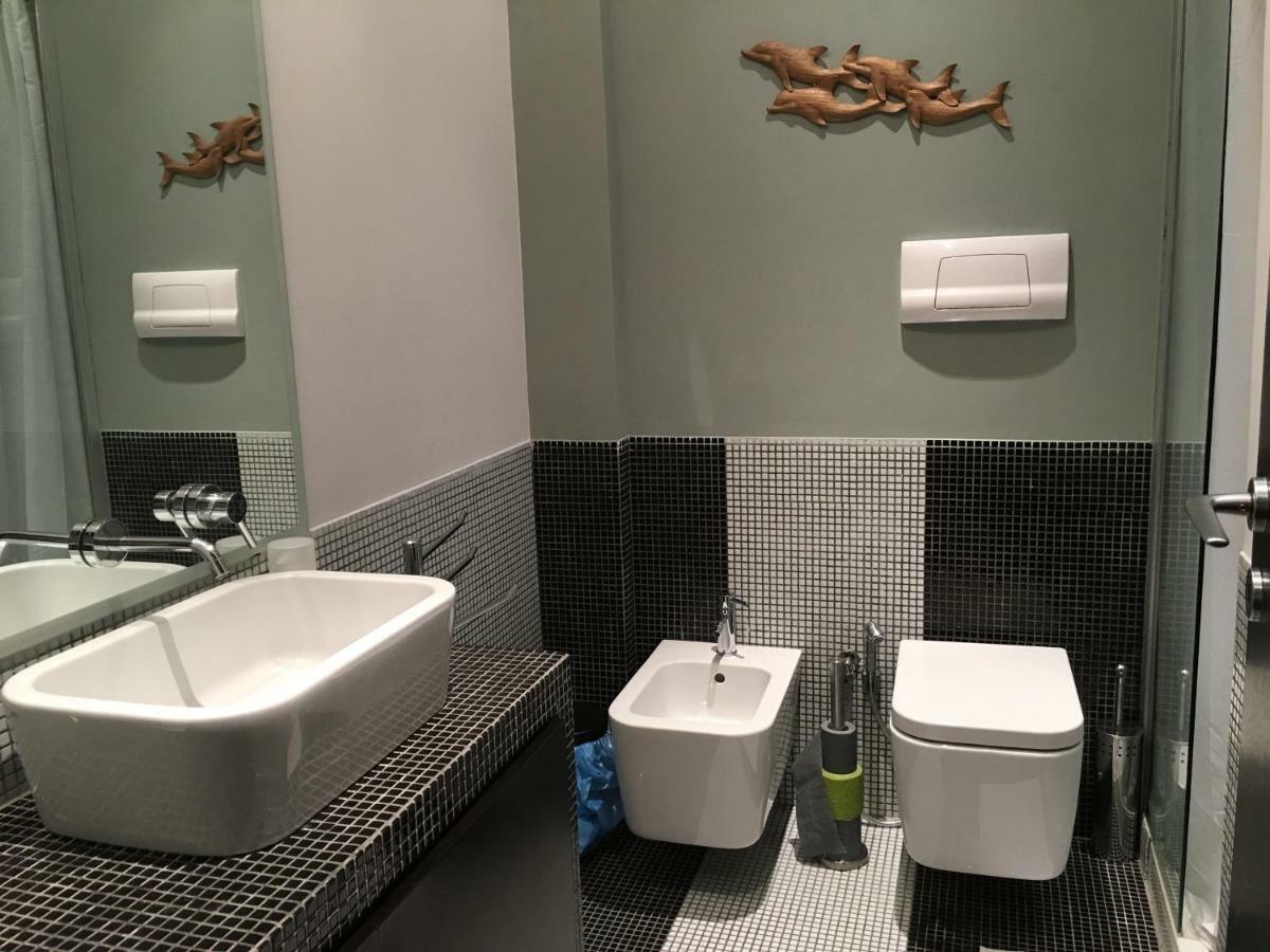 Two Sisters Suites Napoli Eksteriør bilde