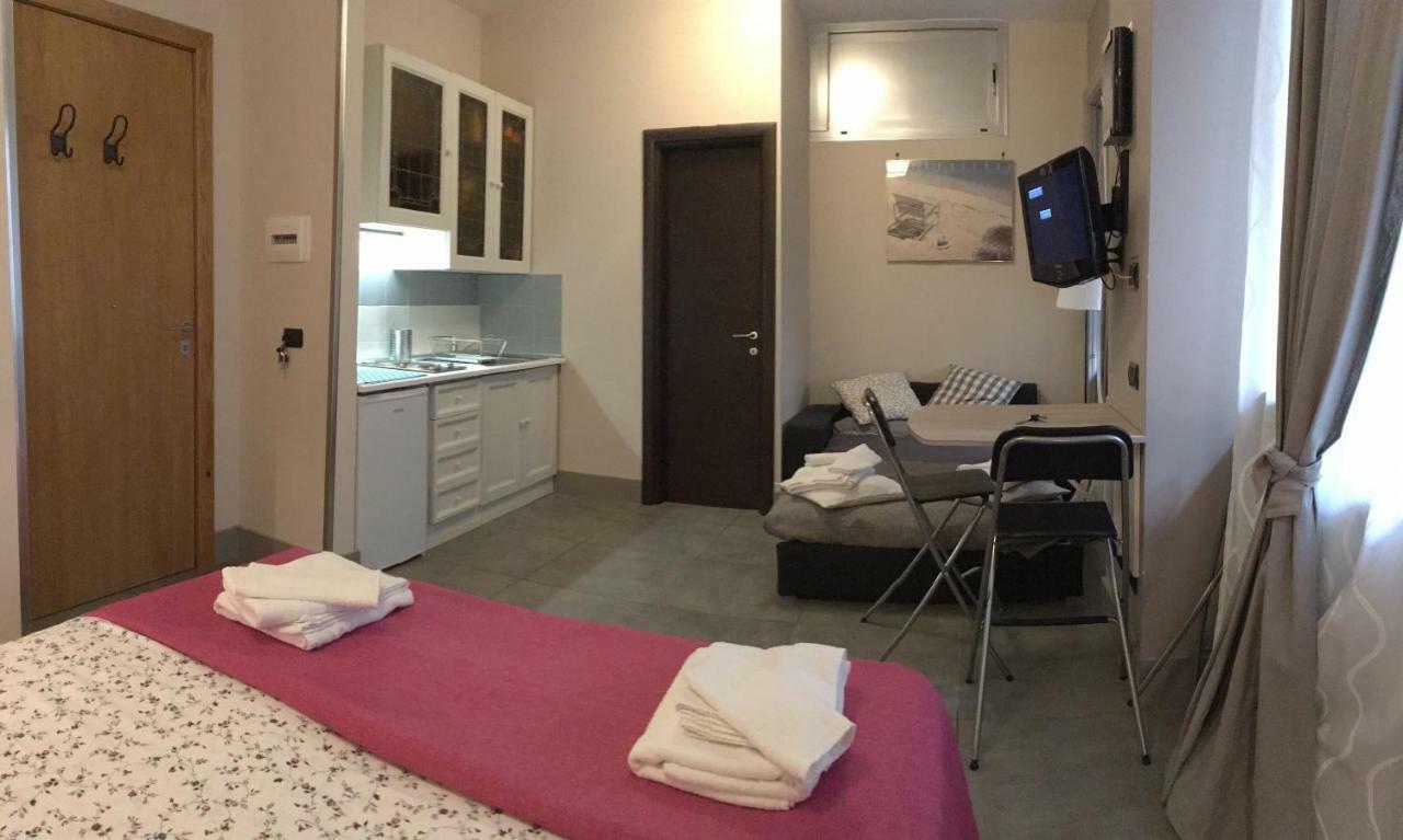 Two Sisters Suites Napoli Eksteriør bilde