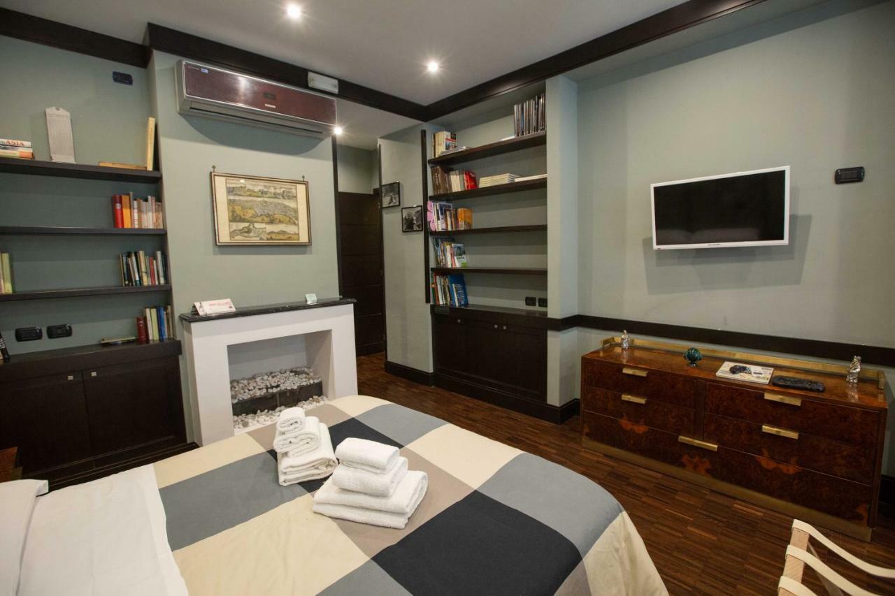 Two Sisters Suites Napoli Eksteriør bilde